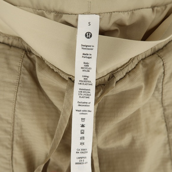 Lululemon Wide Snap Leg Pants Womens Small Beige Recycled Nylon Athleisure - Picture 12 of 12